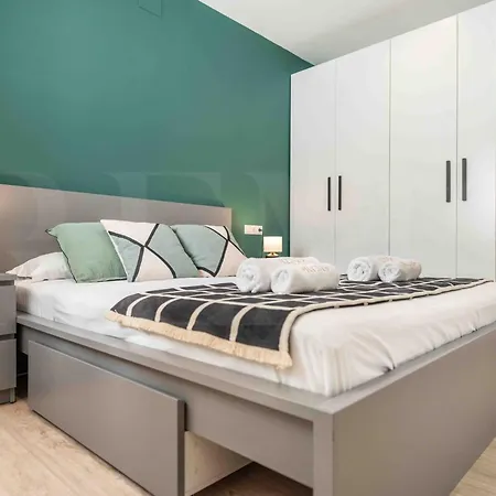 Apartment Peaceful Retreat Near The Historic Center By Rems