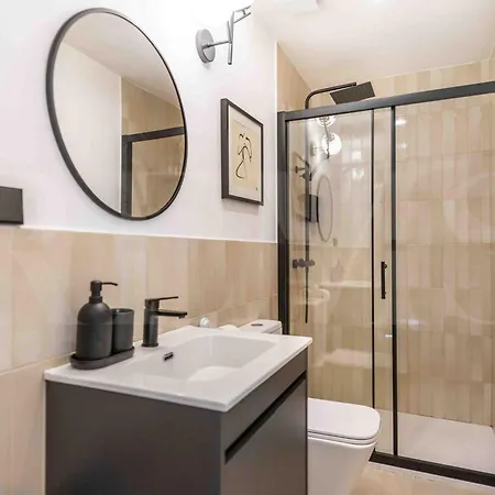 Apartment Peaceful Retreat Near The Historic Center By Rems *