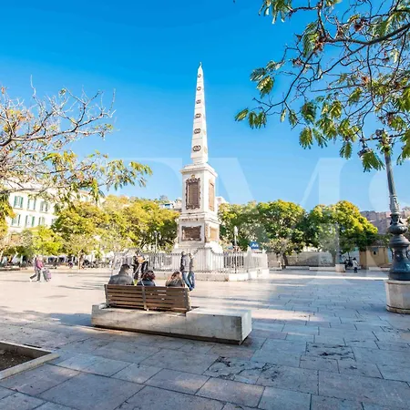 Apartment Peaceful Retreat Near The Historic Center By Rems Malaga